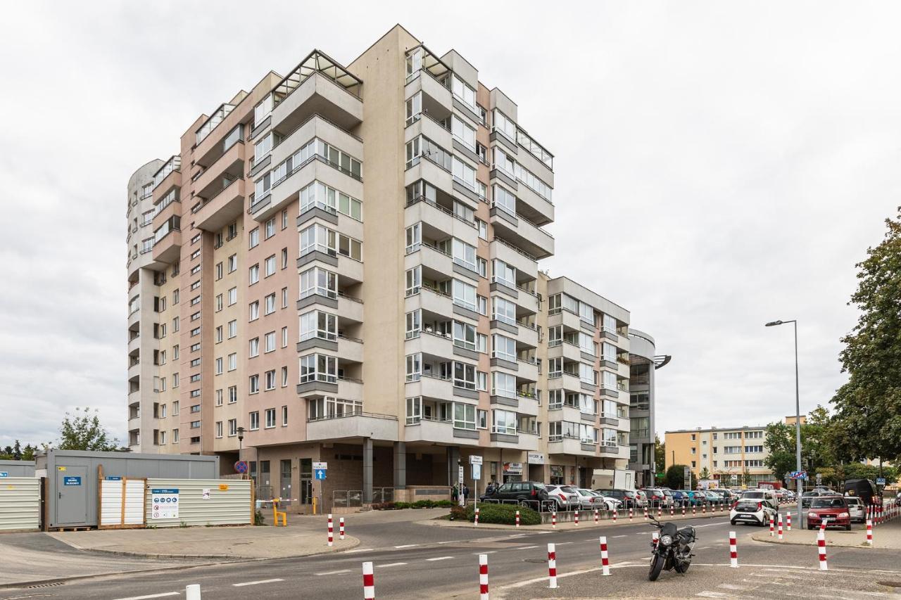 Апартаменти Superapart Konstancinska 2 Варшава Екстер'єр фото