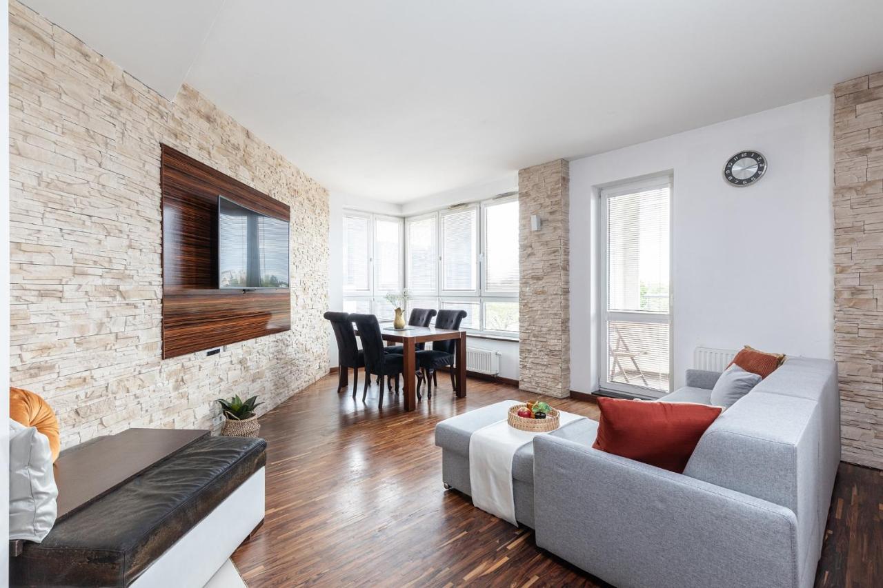 Апартаменти Superapart Konstancinska 2 Варшава Екстер'єр фото